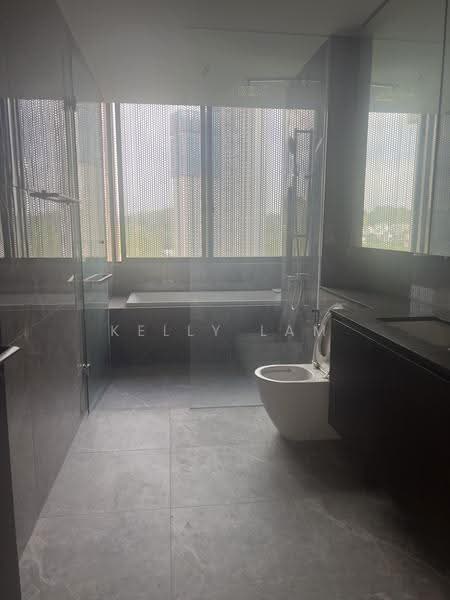Kediaman Servis untuk Dijual di Park Regent @Desa Park City - Kelly Lam - Bathroom - PropertyGuru.com.my