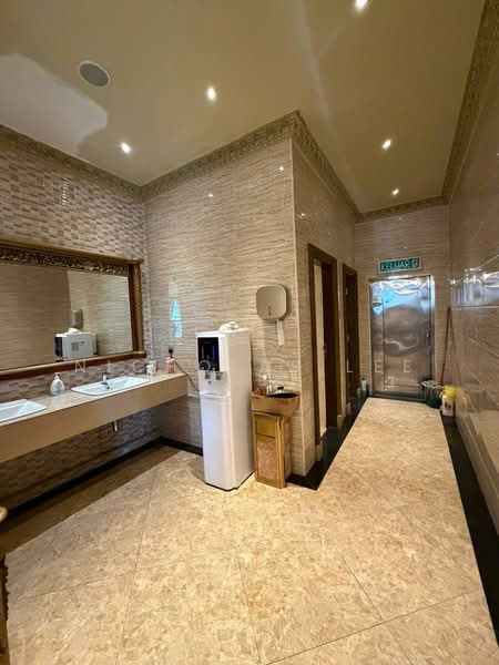 Taman U Thant untuk Untuk Dijual - RM 50,000,000, Mac 2026 - Bathroom - PropertyGuru.com.my