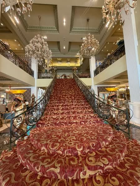 Taman U Thant untuk Untuk Dijual - RM 50,000,000, Mac 2026 - Entrance - PropertyGuru.com.my