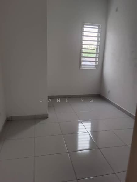 Taman Brokoli Indah untuk Untuk Disewa - RM 1,400 /bulan, Mac 2026 - Bedroom - PropertyGuru.com.my