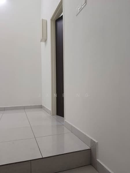 Taman Brokoli Indah untuk Untuk Disewa - RM 1,400 /bulan, Mac 2026 - Hallway upstairs - PropertyGuru.com.my