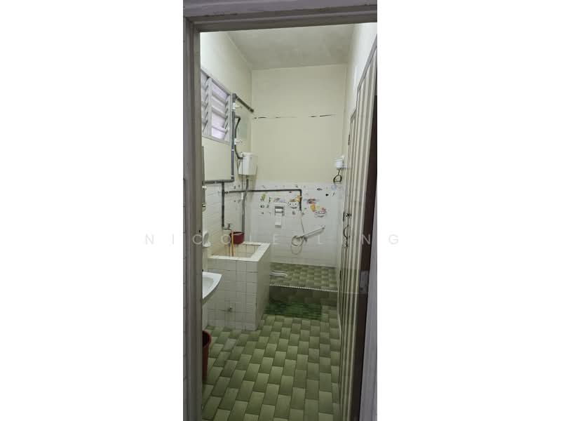 2-storey Terraced House for Rent in Ipoh Park (Ipoh) - Nicole Ling - Bathroom - PropertyGuru.com.my