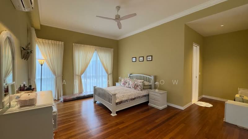 Condominium for Sale at Pavilion Hilltop - Adrian Siow - Bedroom - PropertyGuru.com.my