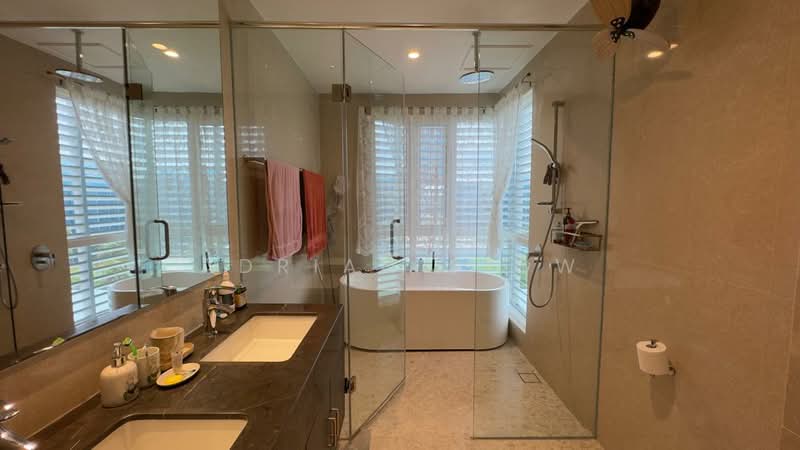 Condominium for Sale at Pavilion Hilltop - Adrian Siow - Bathroom - PropertyGuru.com.my