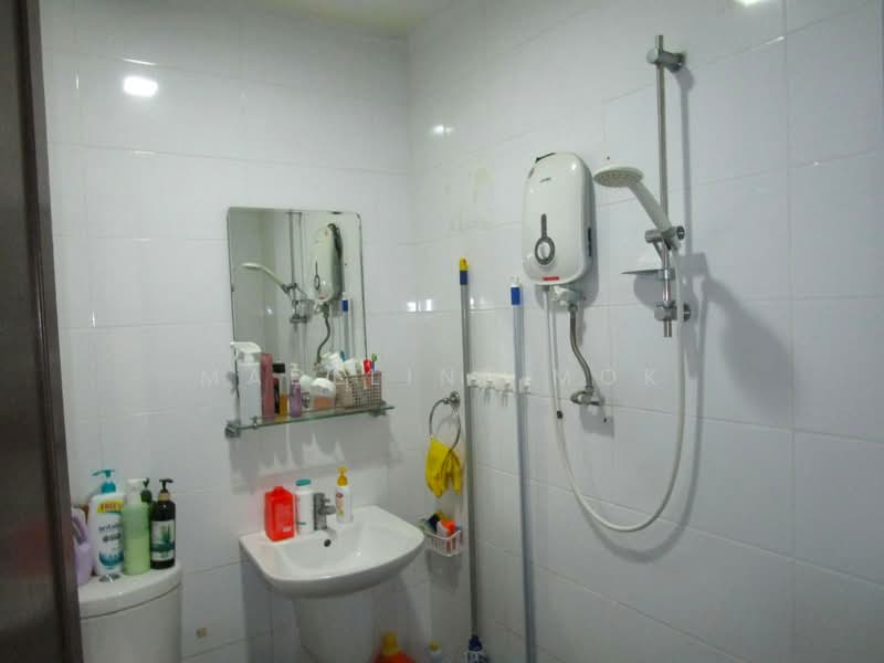 Bangsar Puteri untuk Untuk Disewa - RM 2,500 /bulan, Mac 2026 - Common Bathroom - PropertyGuru.com.my