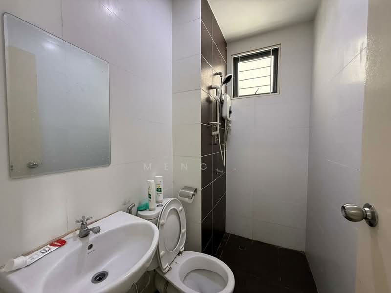 Skyview Residence untuk Untuk Dijual - RM 720,000, Mac 2026 - Bathroom - PropertyGuru.com.my