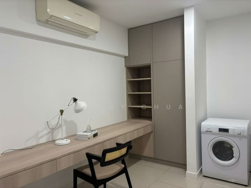 Service Residence for Sale at Aria - Amenny Chua - Study - PropertyGuru.com.my
