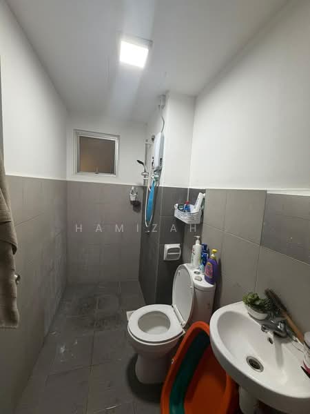 Apartment for Rent at Suria Pantai - Hamizah . - PropertyGuru.com.my