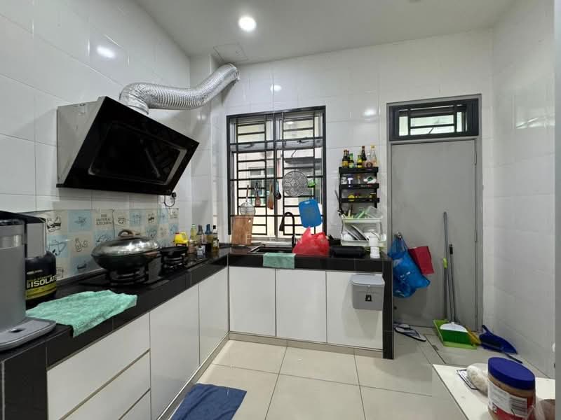 2-storey Terraced House for Sale in Taman JP Perdana (Johor Bahru) - Lifen . - Kitchen - PropertyGuru.com.my