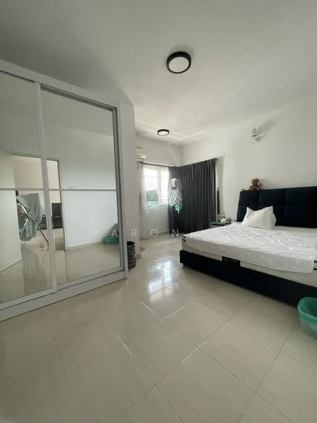 Service Residence for Sale at The Embassy (Bangunan Duta Impian) - Sharon Ng - Bedroom - PropertyGuru.com.my