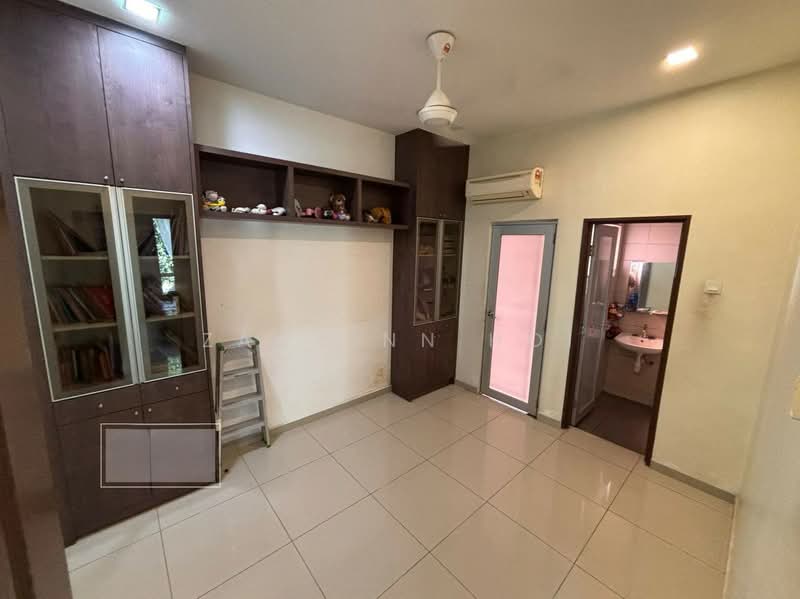 Renovated & Extended 2 Sty Superlink Corner Ambang Botanic 2 Klang untuk Untuk Dijual - RM 1,780,000, Apr 2026 - PropertyGuru.com.my