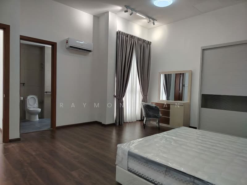 4-storey Terraced House for Rent in PJU 8, Damansara Perdana (Petaling Jaya) - Raymond Tan - Bedroom - PropertyGuru.com.my