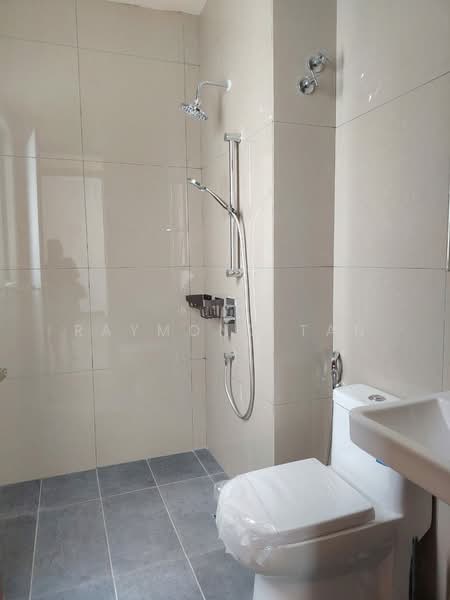 4-storey Terraced House for Rent in PJU 8, Damansara Perdana (Petaling Jaya) - Raymond Tan - Bathroom - PropertyGuru.com.my