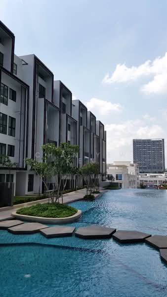 Kediaman Servis untuk Disewa di i-Residence @ i-City - Chan Yew Ken - Exterior - PropertyGuru.com.my