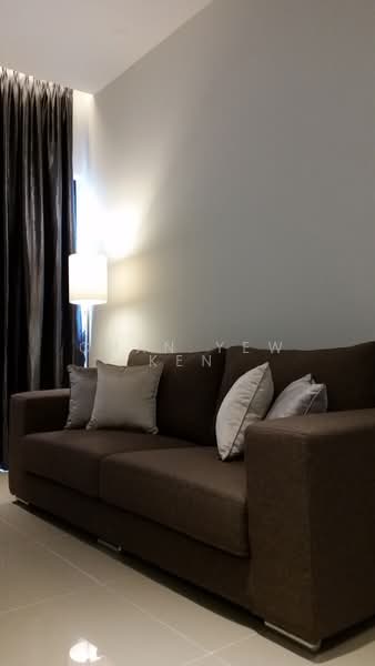 Kediaman Servis untuk Disewa di i-Residence @ i-City - Chan Yew Ken - Living Room - PropertyGuru.com.my