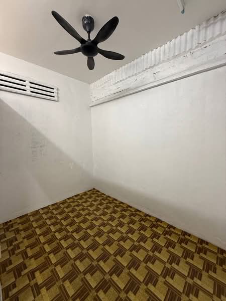1-storey Terraced House for Sale in Bukit Chagar (Johor Bahru) - Yik Tat - PropertyGuru.com.my