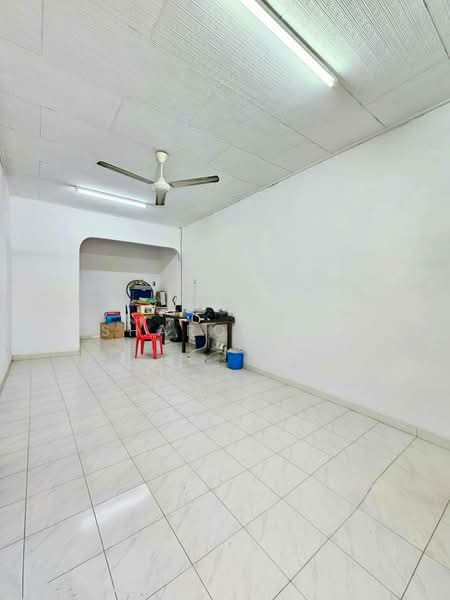 1-storey Terraced House for Sale in Taman Dato Penggawa Barat (Tampoi) - Sharon Ng - Interior - PropertyGuru.com.my