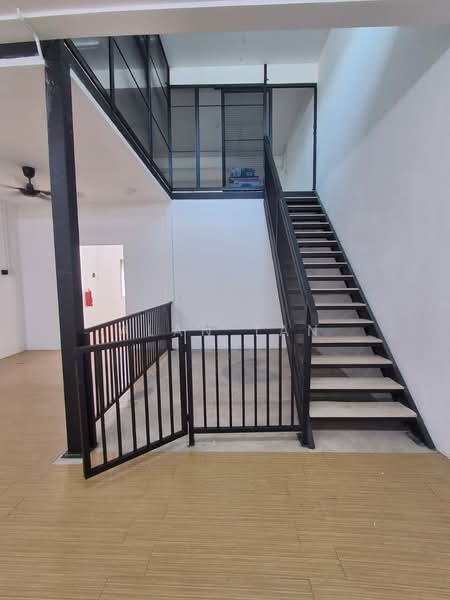 Shop for Rent in Puncak Alam (Selangor) - Alan Tan - Interior - PropertyGuru.com.my