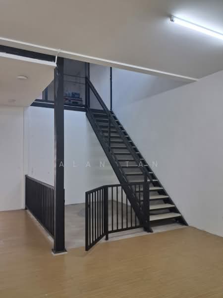 Shop for Rent in Puncak Alam (Selangor) - Alan Tan - Interior - PropertyGuru.com.my