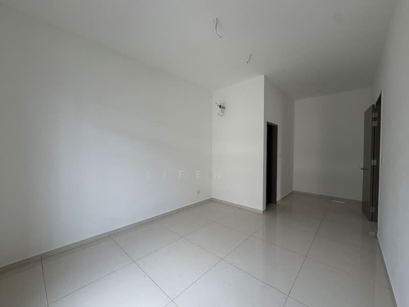 Cluster House for Sale in Austin Crest (Johor Bahru) - Lifen . - Interior - PropertyGuru.com.my