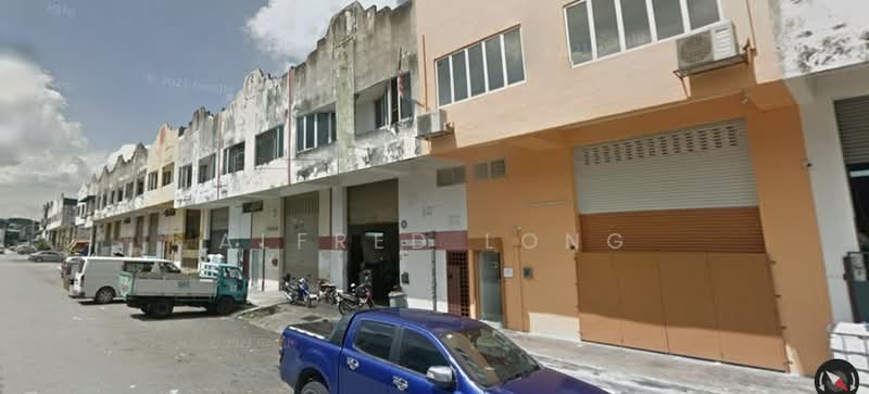 Terrace Factory for Rent in Taman Bukit Serdang (Seri Kembangan) - Alfred Long - Exterior - PropertyGuru.com.my