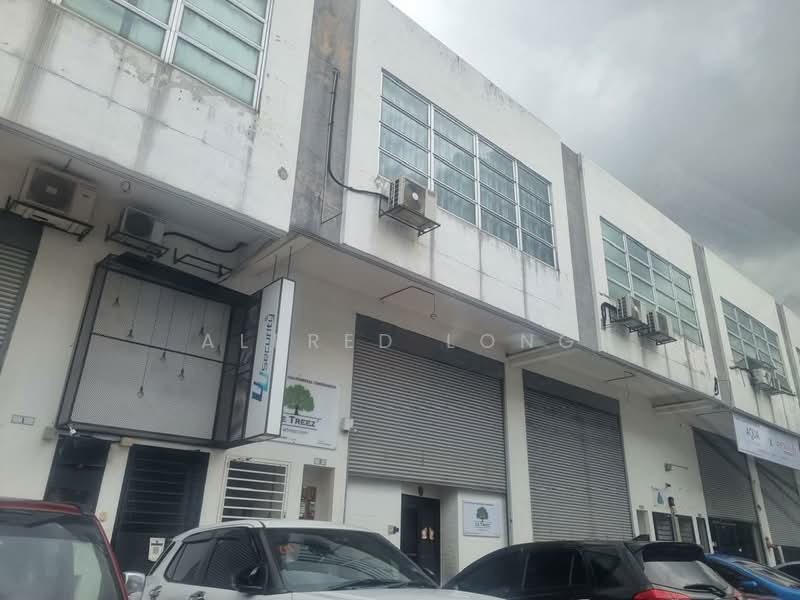 Terrace Factory for Rent in Taman Bukit Serdang (Seri Kembangan) - Alfred Long - Exterior - PropertyGuru.com.my