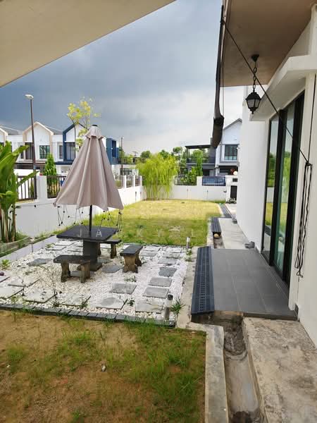 2-storey Terraced House for Sale in Alam Impian (Shah Alam) - Jacky Lin - Exterior - PropertyGuru.com.my