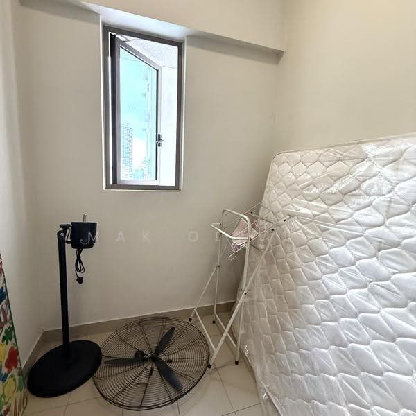 Condominium for Sale at KM1 East - Mak Oliver - Interior - PropertyGuru.com.my