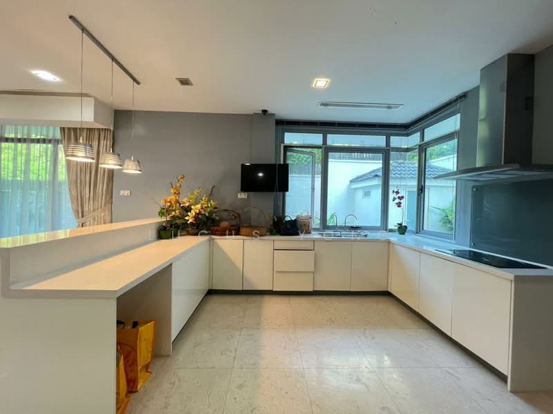 Bukit Ledang untuk Untuk Disewa - RM 18,000 /bulan, Mac 2026 - Kitchen - PropertyGuru.com.my