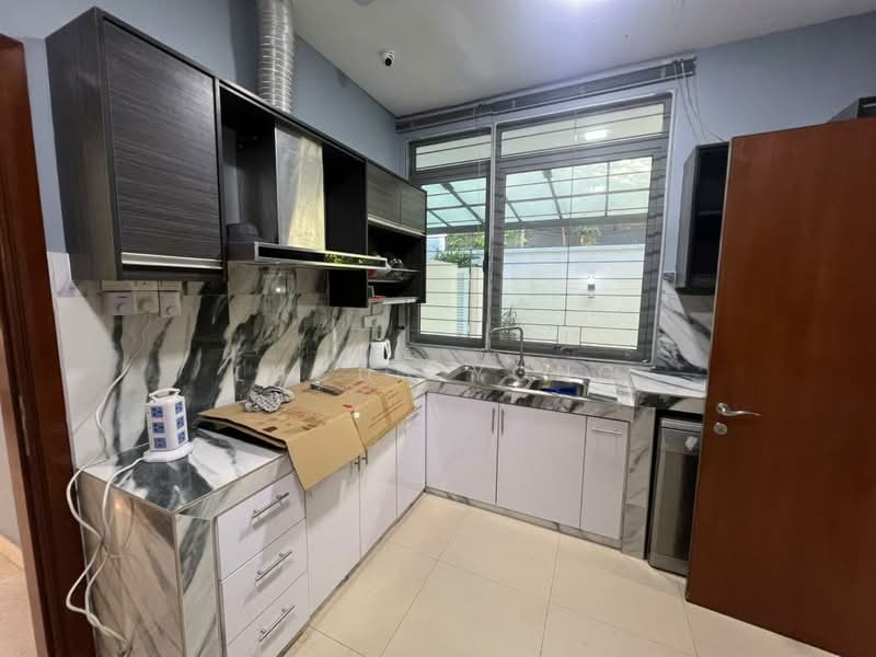 Bukit Ledang untuk Untuk Disewa - RM 18,000 /bulan, Mac 2026 - Kitchen - PropertyGuru.com.my