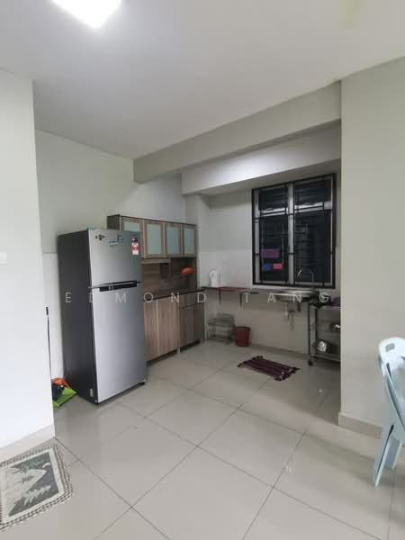 Service Residence for Rent at D'Ambience Residences (Pangsapuri Ikatan Flora) - Edmond Tang - Kitchen - PropertyGuru.com.my