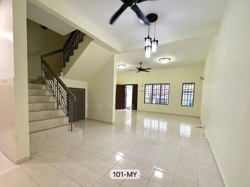 2-storey Terraced House for Sale in Bandar Bukit Tinggi 2 (Klang) - Tom Lee - PropertyGuru.com.my