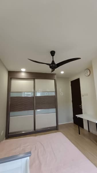 Terrace House Serdang Heights. 5min to Equine, MEX & Sungai Besi Highway. 10min Pavilion Bukit Jalil untuk Untuk Dijual - RM 1,400,000, Mac 2026 - Bedroom - PropertyGuru.com.my
