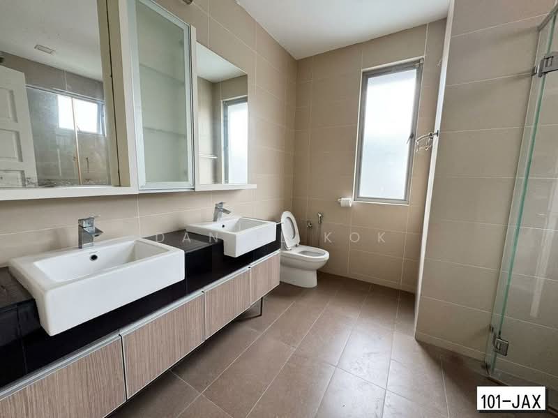 RM2.85m! 50x80ft! 6R6B! Fully Renovated & Extended Ambang Botanic 2 Klang 3 Sty Link Bungalow House untuk Untuk Dijual - RM 2,850,004, Mac 2026 - Bathroom - PropertyGuru.com.my