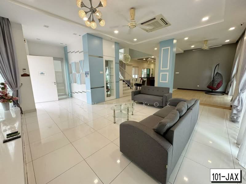 RM2.85m! 50x80ft! 6R6B! Fully Renovated & Extended Ambang Botanic 2 Klang 3 Sty Link Bungalow House untuk Untuk Dijual - RM 2,850,004, Mac 2026 - Living Room - PropertyGuru.com.my