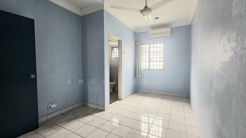 Bandar Damai Perdana untuk Untuk Dijual - RM 600,000, Mac 2026 - Bedroom - PropertyGuru.com.my