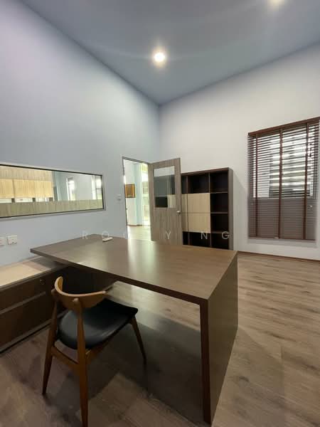 Semi-D Factory for Sale in Eco Business Park 1 (Johor Bahru) - Rochy Ng - Study - PropertyGuru.com.my