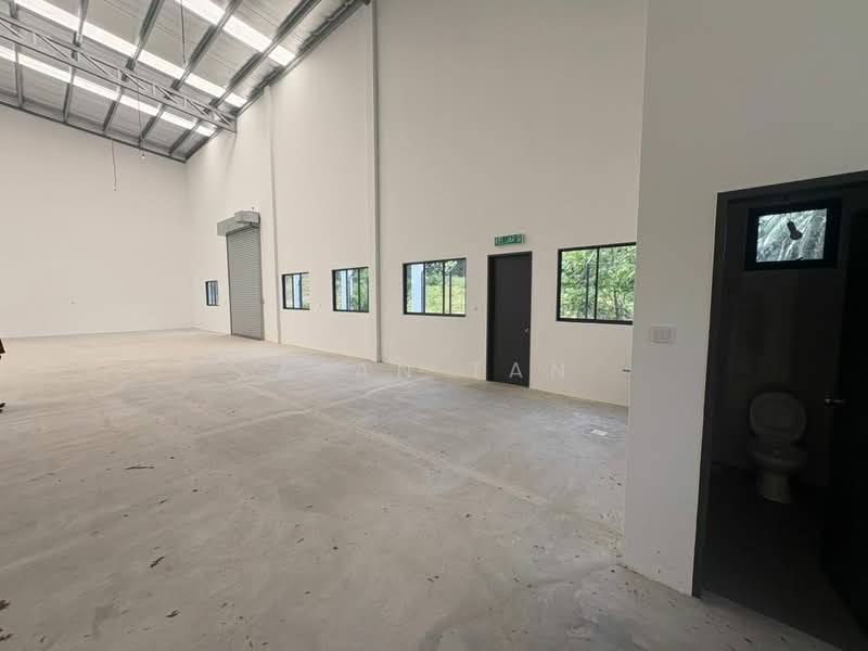 Factory for Rent in Eco Business Park V (Puncak Alam) - Alan Tan - Interior - PropertyGuru.com.my