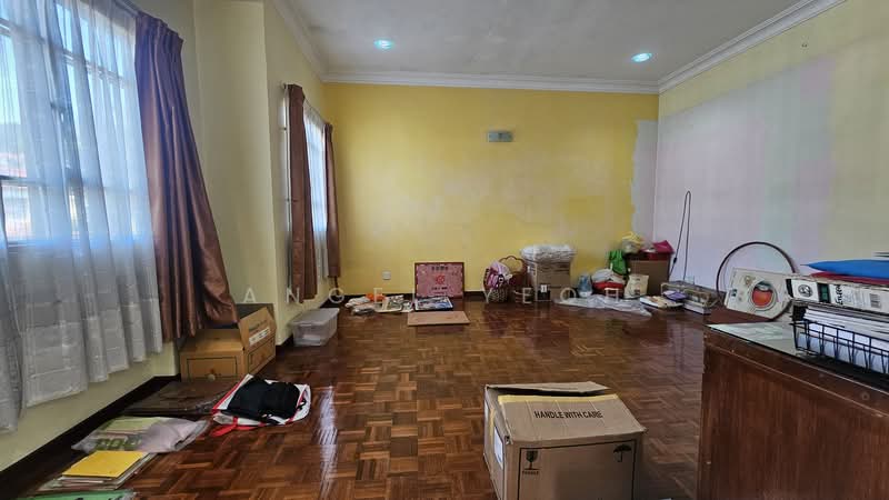 2-storey Terraced House for Sale in Alam Damai (Cheras) - Angel Yeoh - Living Room - PropertyGuru.com.my