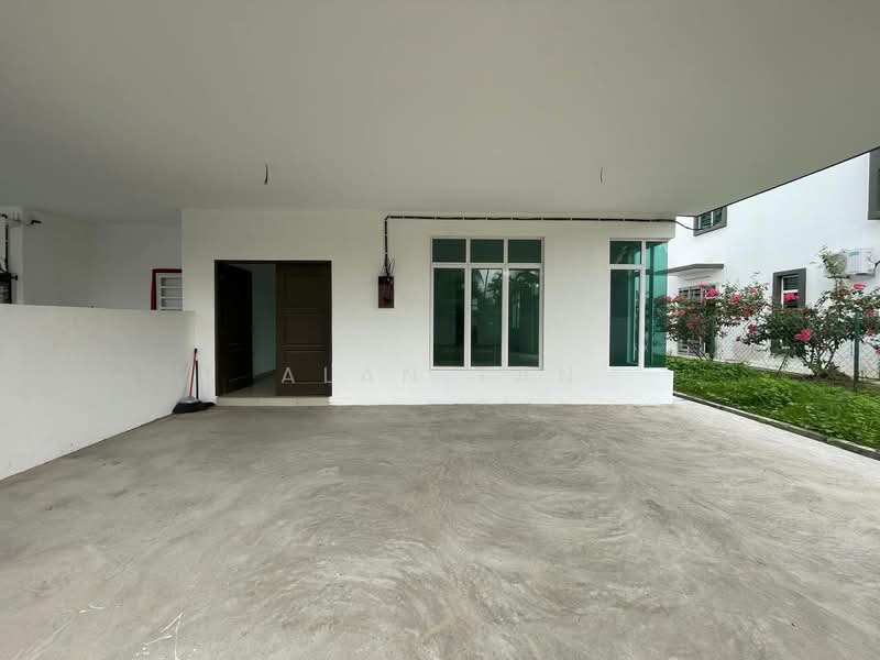 Semi-Detached House for Sale in Air Putih (Kuantan) - Alan Tan - Exterior - PropertyGuru.com.my