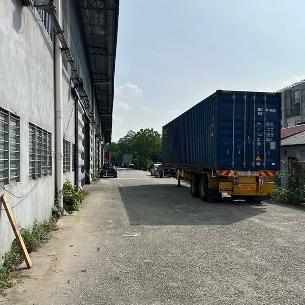 Warehouse for Rent in Kawasan Industri Kampung Jaya (Sungai Buloh) - Benjamin Lai - PropertyGuru.com.my