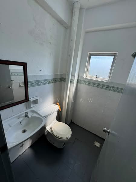 Apartment for Rent at PD Perdana - Roy Law - Bathroom - PropertyGuru.com.my