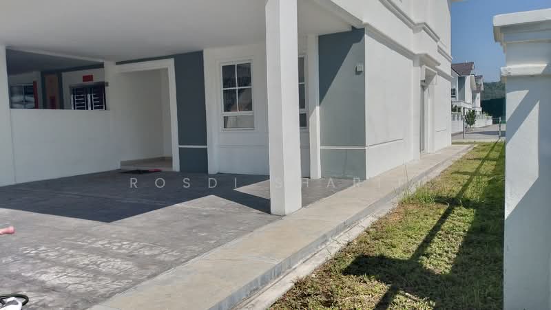 2-storey Terraced House for Sale in Bandar Country Homes (Rawang) - Rosdi Sharif - Exterior - PropertyGuru.com.my