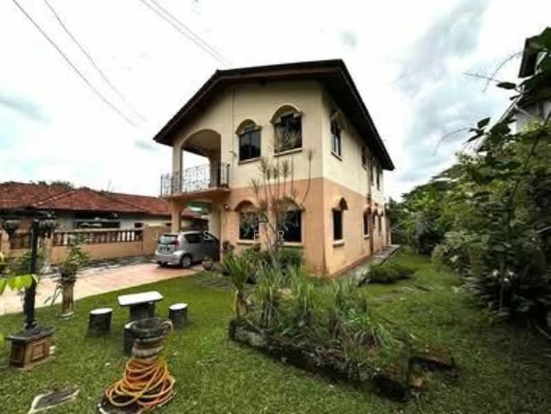 Bungalow for Sale in Taman Nong Chik (Johor Bahru) - Jasper Tan - Exterior - PropertyGuru.com.my