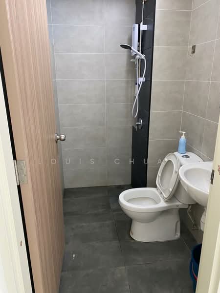 Condominium for Rent at QuayWest Residence - Louis Chuah - Bathroom - PropertyGuru.com.my