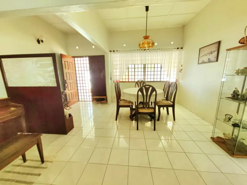 Single Storey Bungalow @ Hillside Tanjung Bungah untuk Untuk Dijual - RM 3,600,000, Mac 2026 - Dining Room - PropertyGuru.com.my
