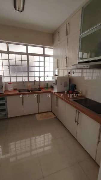 Condominium for Sale at Putra Place Condominium - Alvin Sim - Kitchen - PropertyGuru.com.my