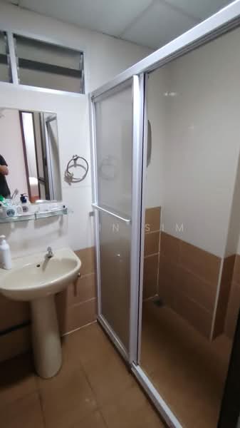 Condominium for Sale at Putra Place Condominium - Alvin Sim - Bathroom - PropertyGuru.com.my