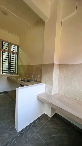 1.5-storey Terraced House for Sale in Johor Bahru (Johor) - Chang Soon Huat - Kitchen - PropertyGuru.com.my