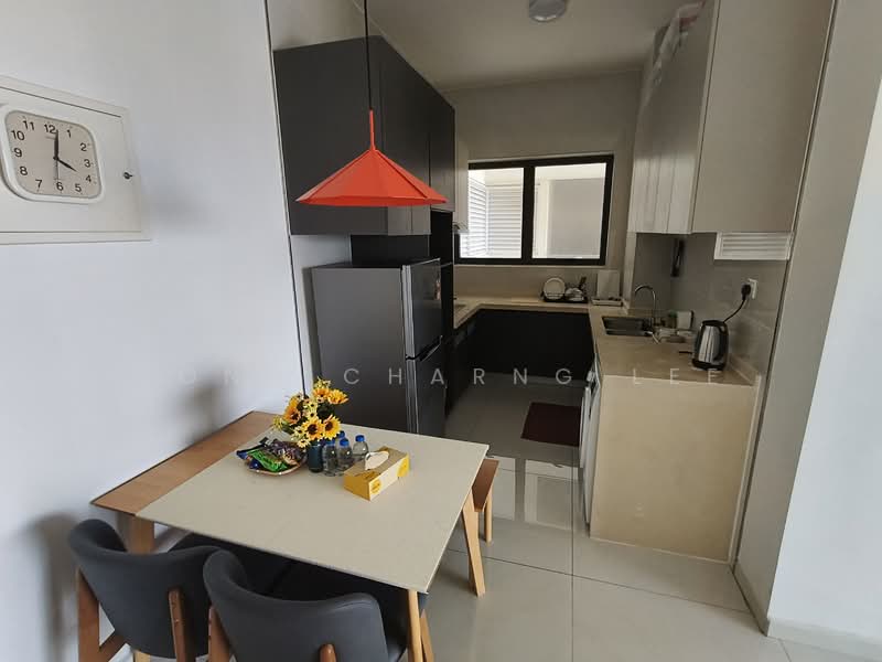 Royal Strand @ Country Garden Danga Bay untuk Untuk Disewa - RM 2,400 /bulan, Mac 2026 - Kitchen - PropertyGuru.com.my